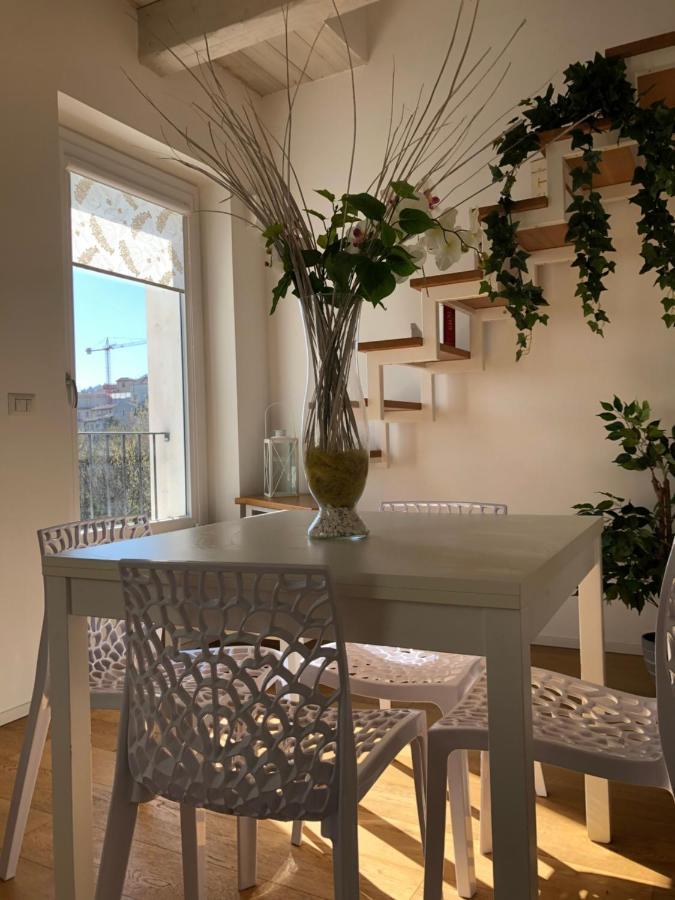 La Casa Sul Fiume Villa Асколи Пичено Екстериор снимка